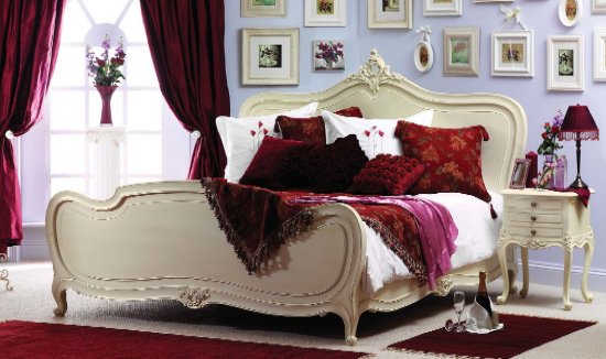 Romantic bed design