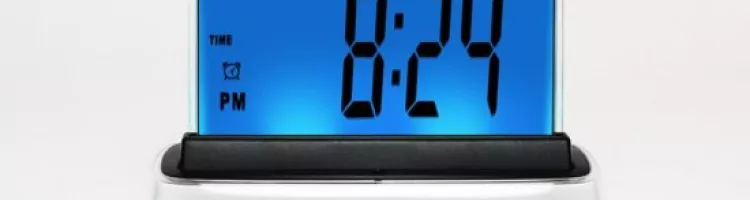 Moshi clock - voice activating and talking alarm clock