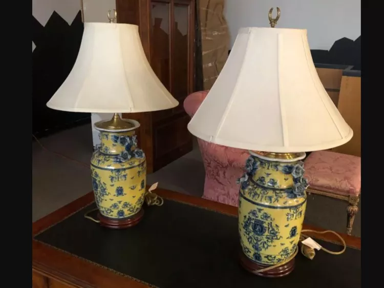 CHINESE YELLOW AND BLUE LAMPS