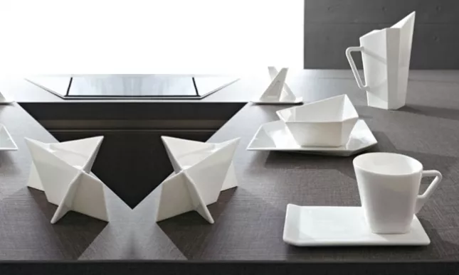Swan Tableware Collection, Detail